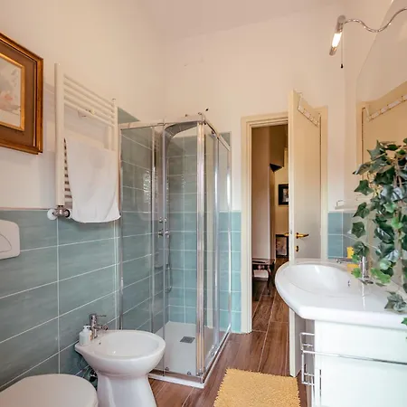 Appartement Eleganza E Arte A Citta Giardino *