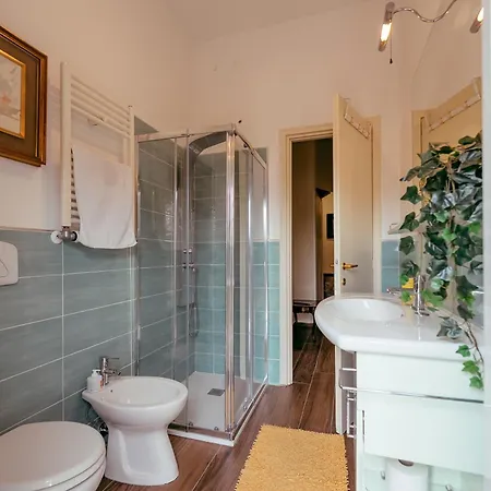 Appartement Eleganza E Arte A Citta Giardino *