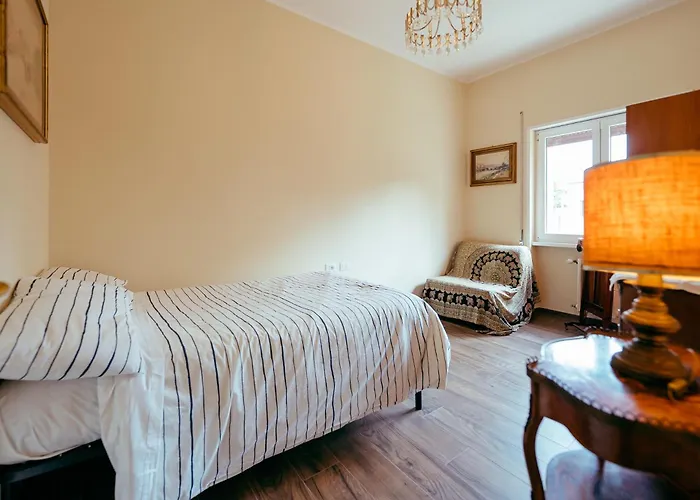 Eleganza E Arte A Citta Giardino 5' Metro B