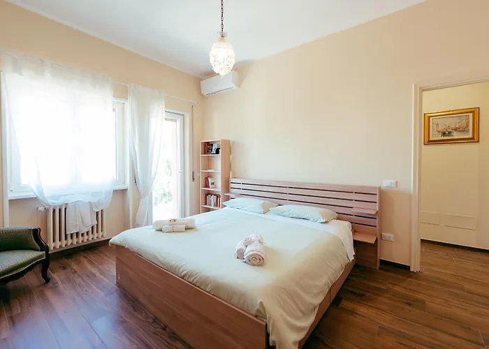 Eleganza E Arte A Citta Giardino 5' Metro B